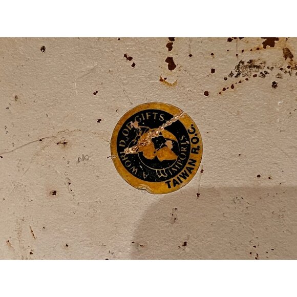 White Rabbit Cast Iron Door Stop With Fence & Basket Hand-Painted Vintage - Picture 10 of 12